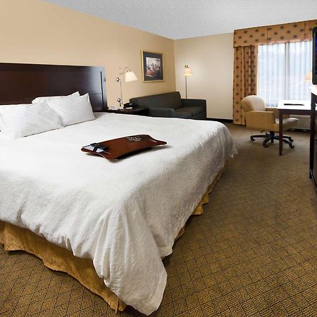 Hampton Inn אשבורו מראה חיצוני תמונה