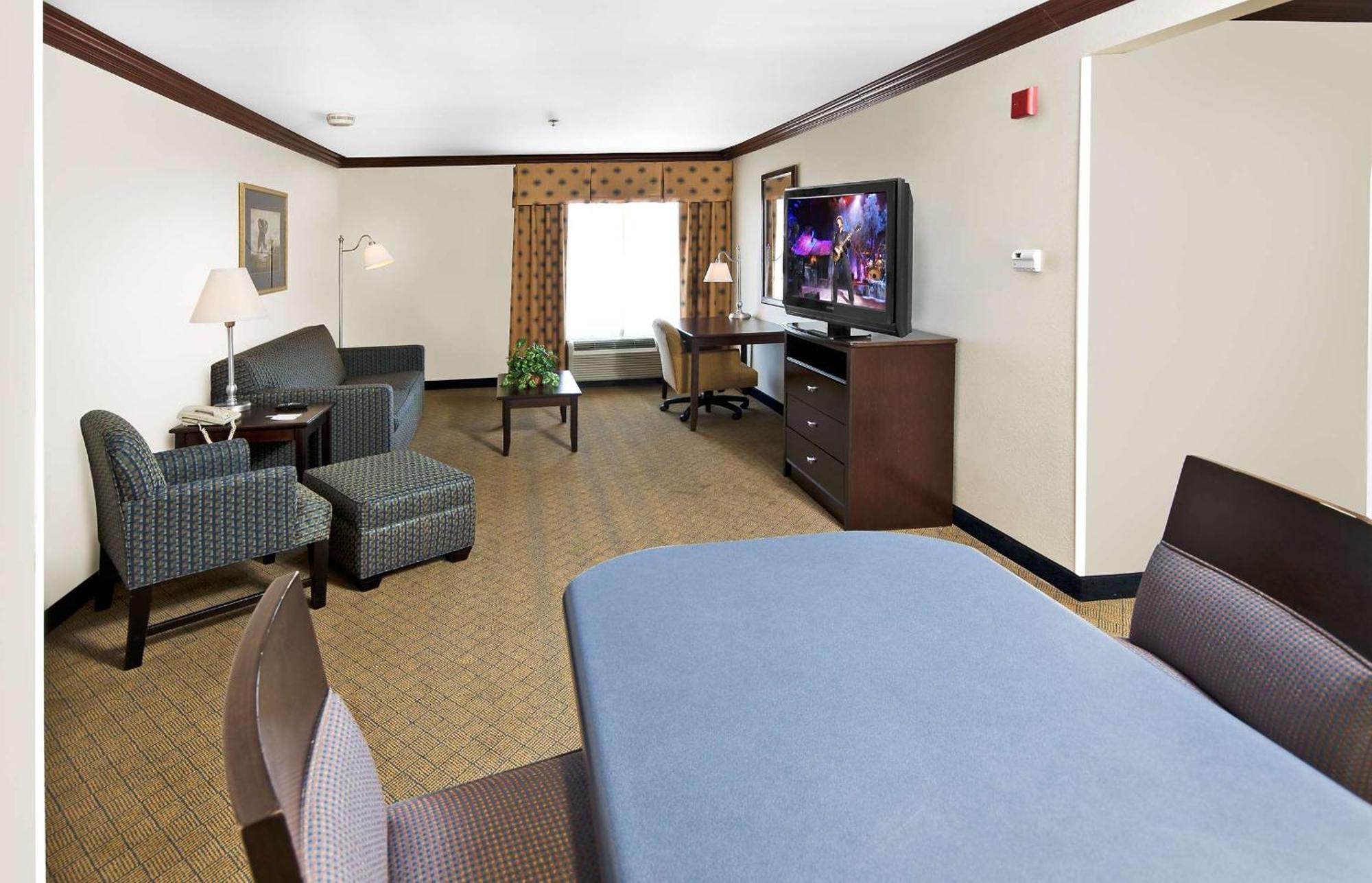 Hampton Inn אשבורו מראה חיצוני תמונה