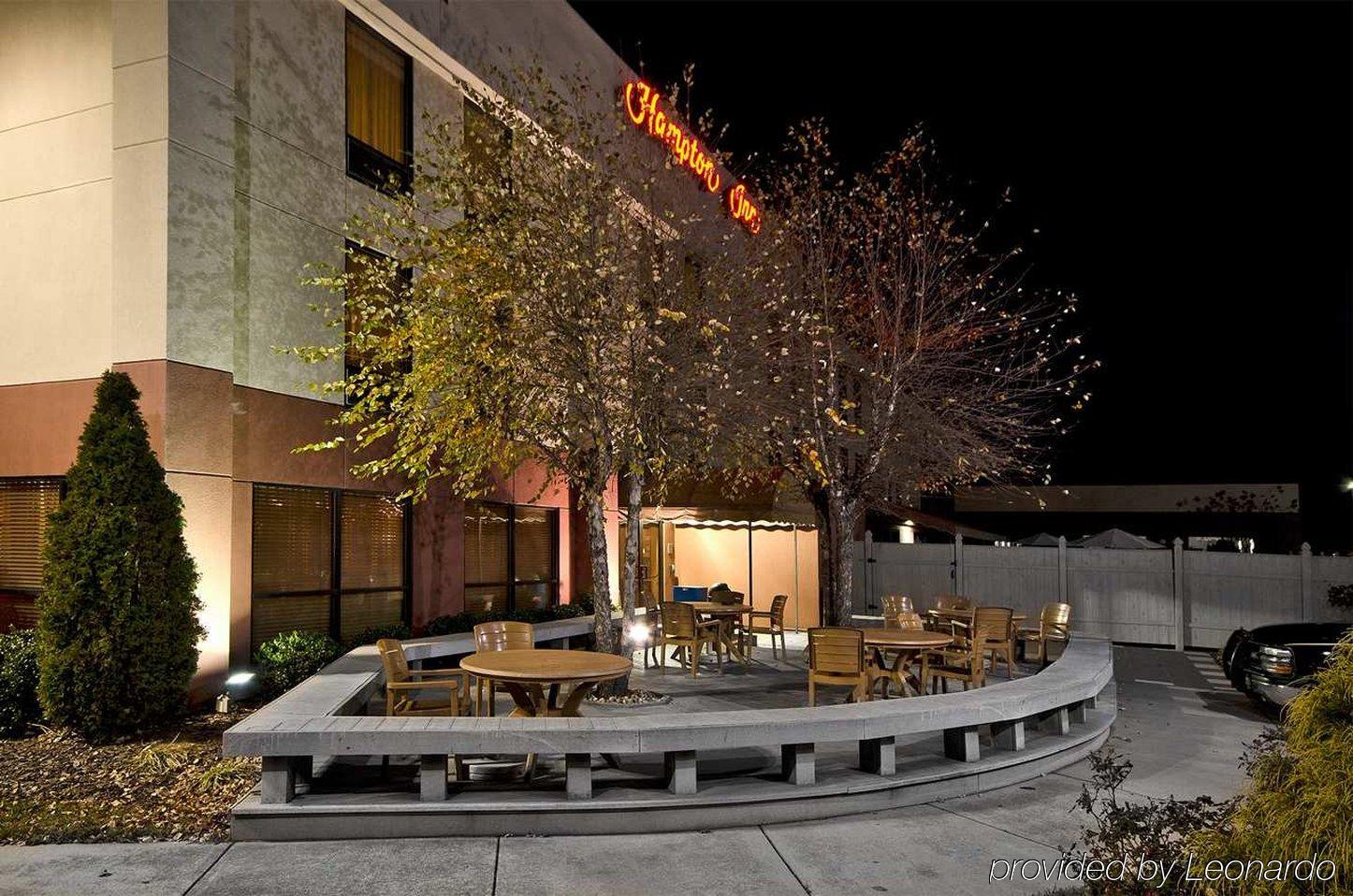 Hampton Inn אשבורו מראה חיצוני תמונה