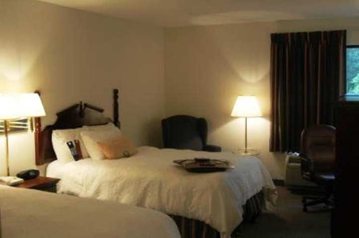 Hampton Inn אשבורו חדר תמונה