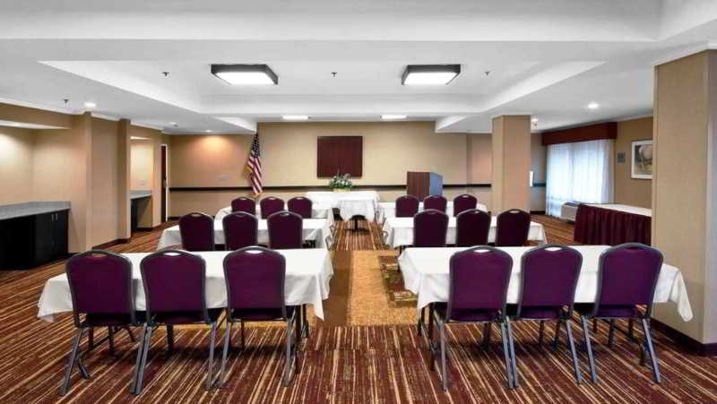 Hampton Inn אשבורו מראה חיצוני תמונה