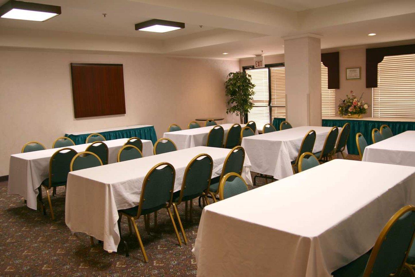Hampton Inn אשבורו מראה חיצוני תמונה